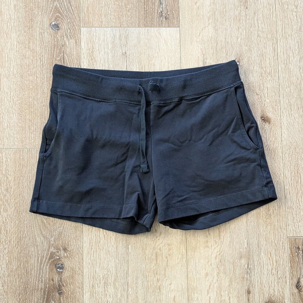 NWOT American Giant Weekend shorts, size medium, super black